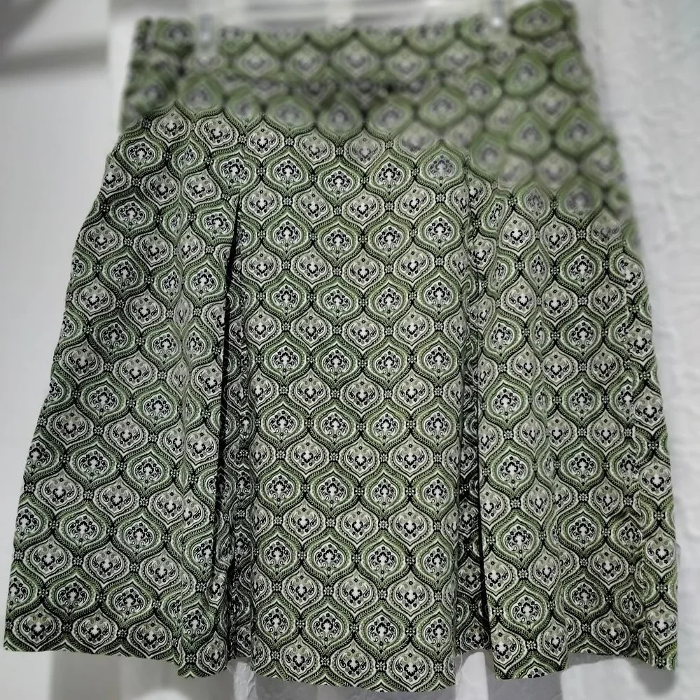George Designs by Mark Eisen Skirt Pleated Size 12 Green Pockets Side Zip 001 - Picture 3 of 12